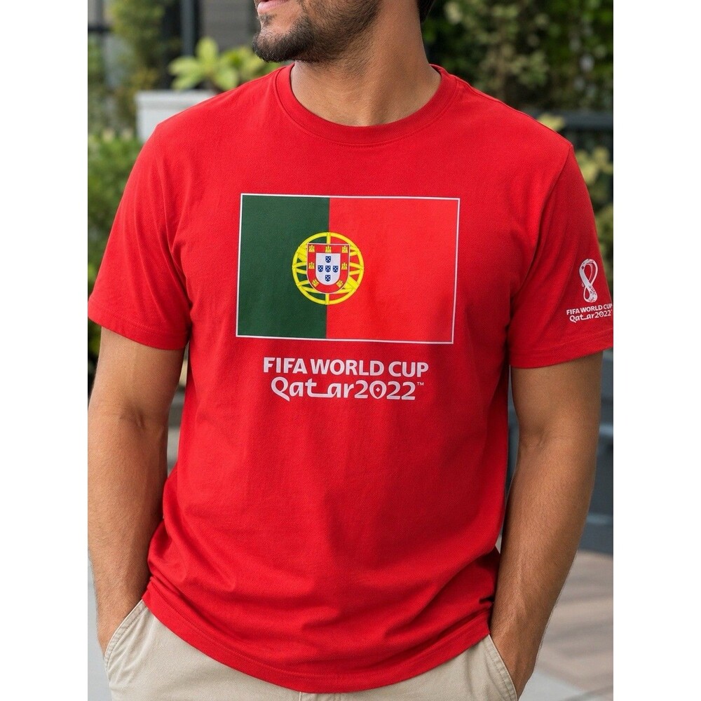 FIFA World Cup Qatar 2022 Portugal Flag Red T-Shirt Men’s Large L Soccer Fan Tee